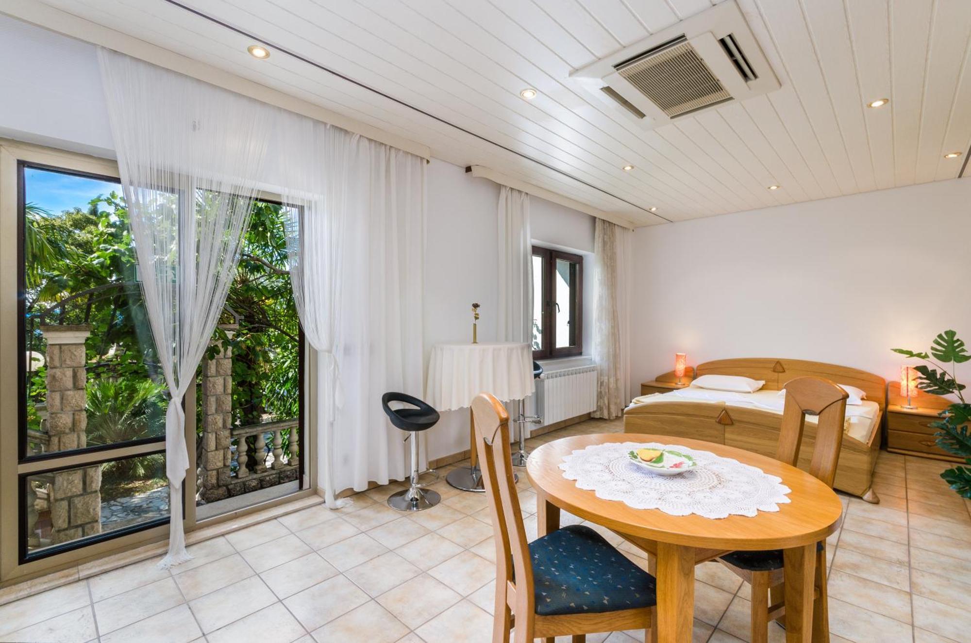 Nada Apartment