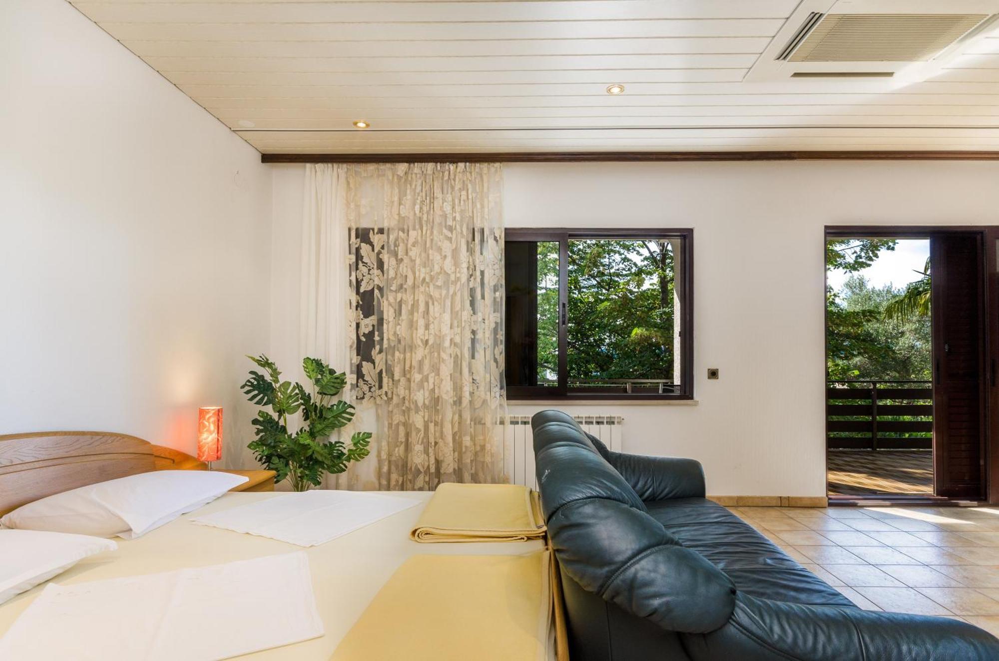 Apartment Nada *