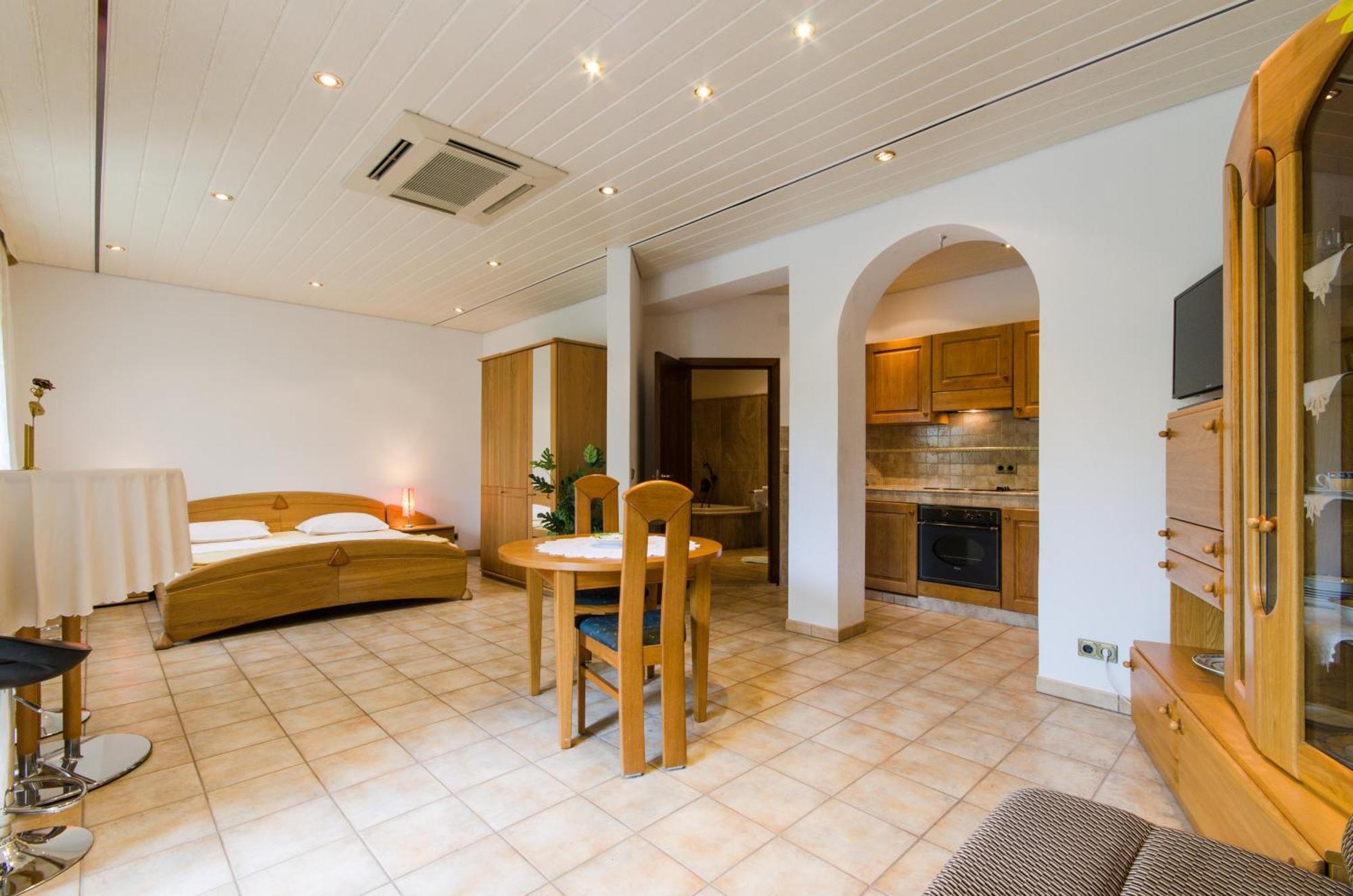 Nada Apartment *