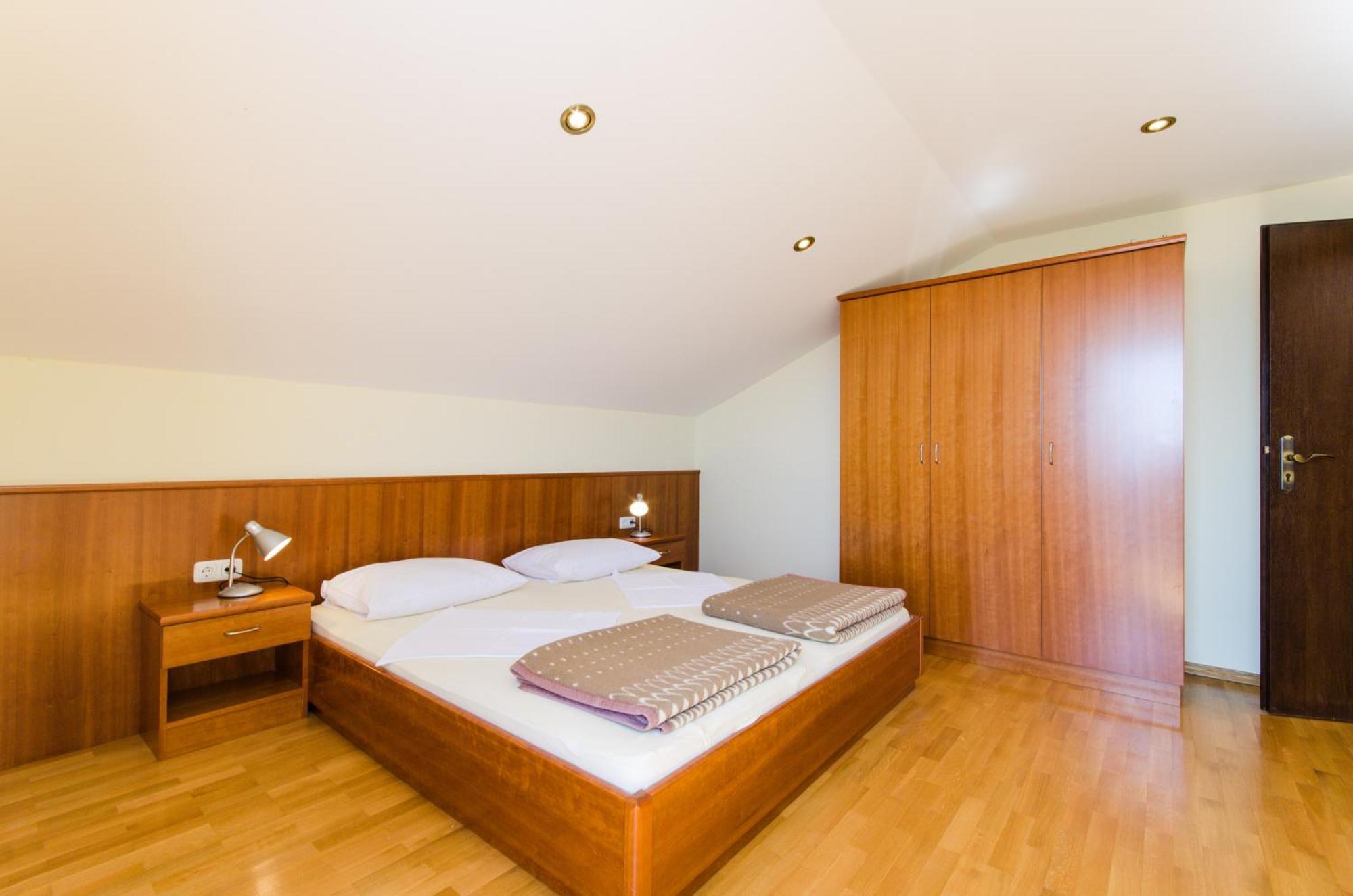 Nada Apartment
