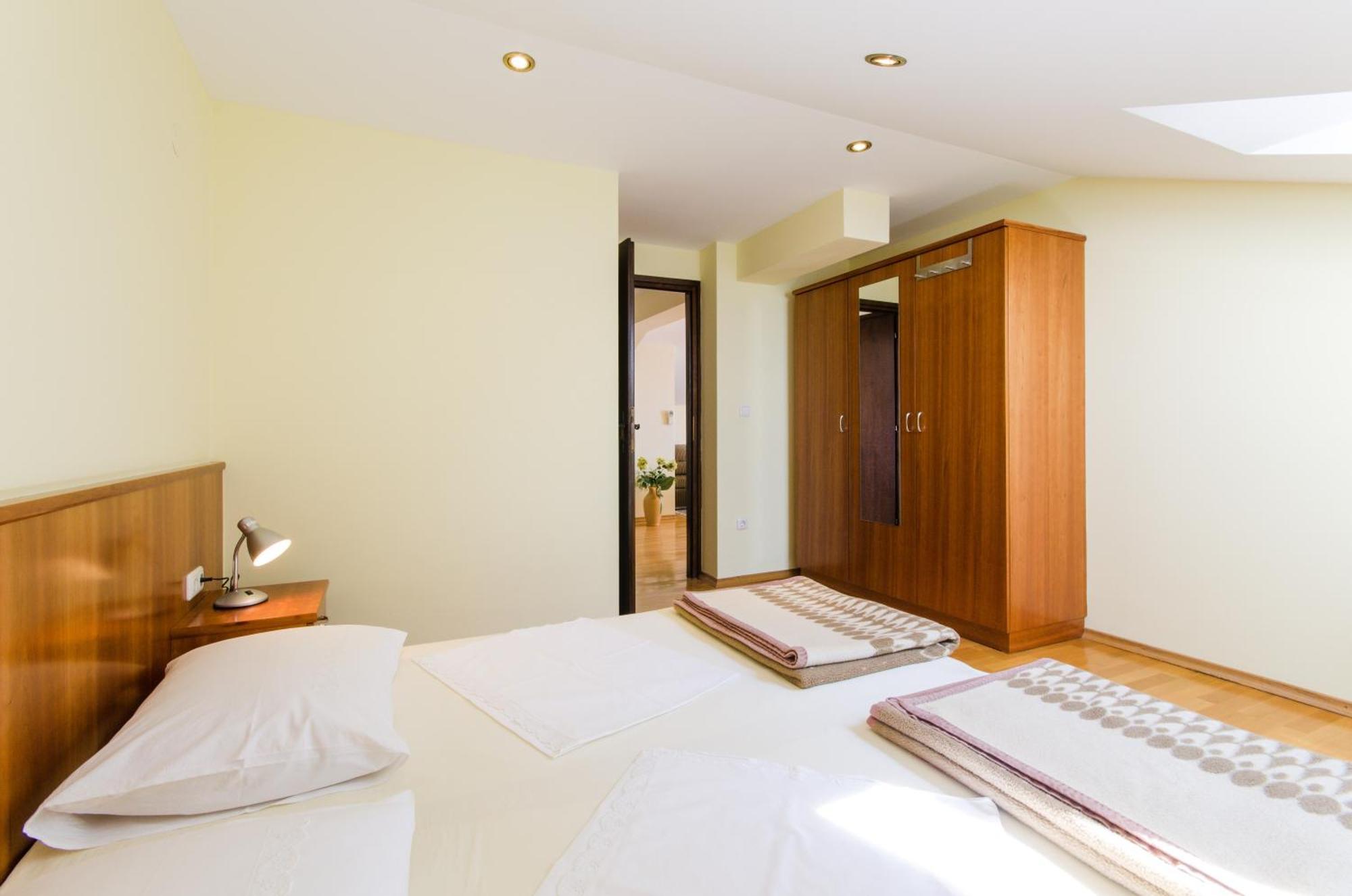 Nada Apartment *